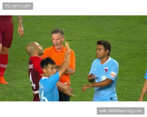 手球判罚规则全解析：哪些动作必须吹罚，哪些可以放行？