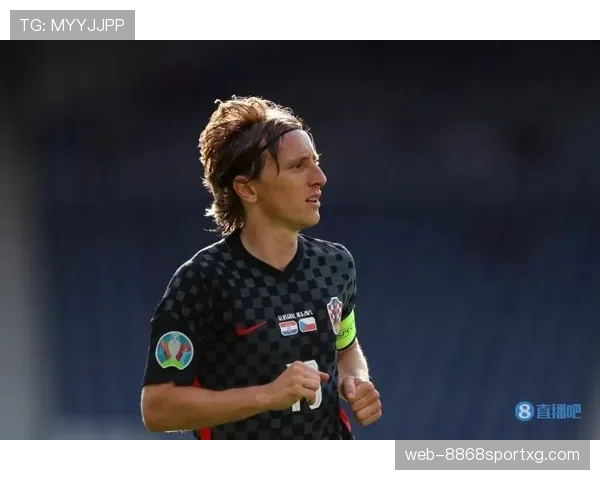 莫德里奇：攻防转换枢纽的战术作用解析